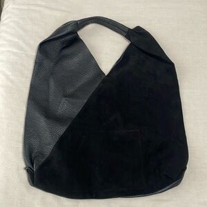 Beautiful black hobo tote bag.
